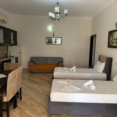 Fiore Hotel *